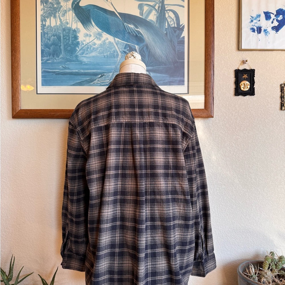 Nuuds Boyfriend Flannel - Picture 4 of 7